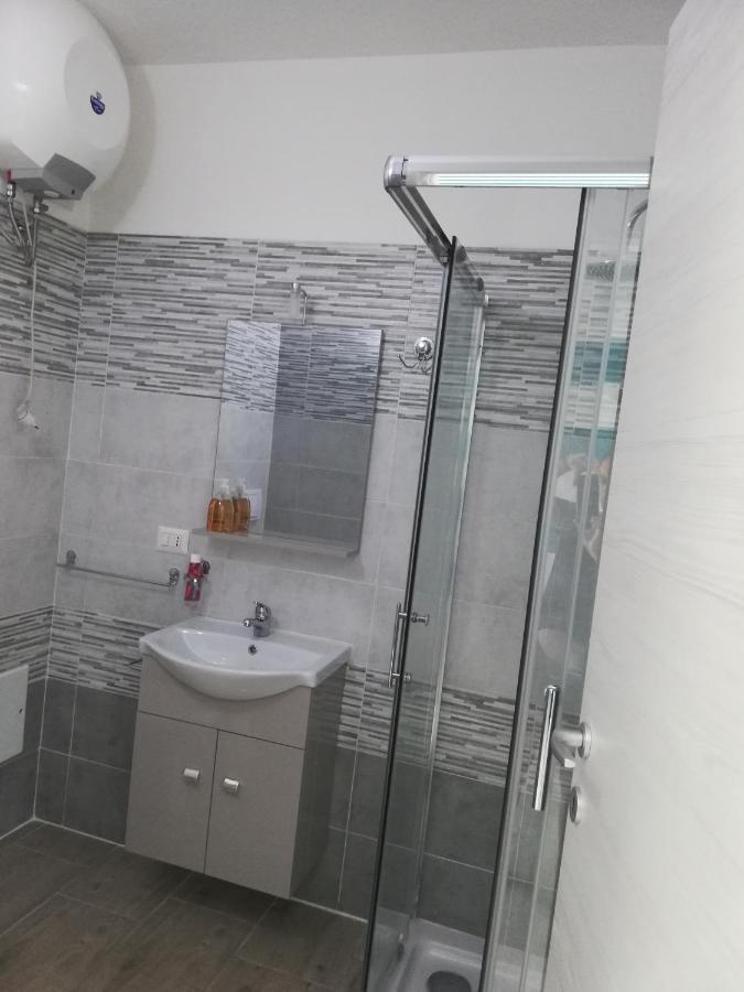 Bed&Breakfast Villa Nora Quartu SantʼElena Екстериор снимка