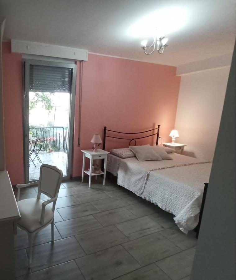 Bed&Breakfast Villa Nora Quartu SantʼElena Екстериор снимка