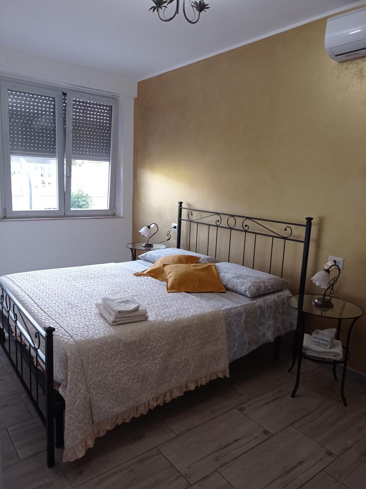 Bed&Breakfast Villa Nora Quartu SantʼElena Екстериор снимка